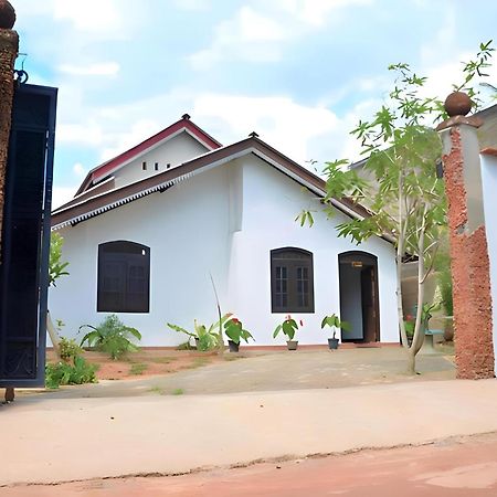 Traveller'S Hostel Hikkaduwa Luaran gambar