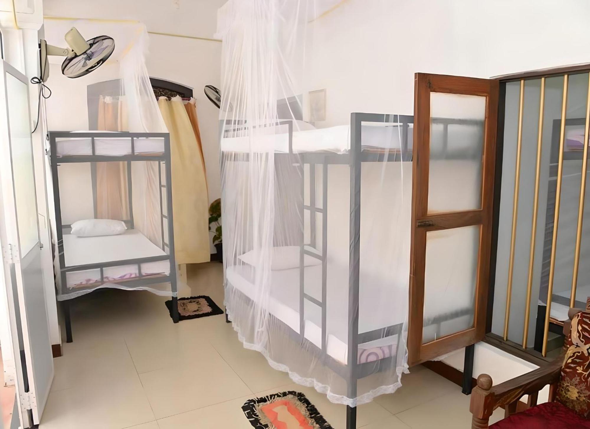 Traveller'S Hostel Hikkaduwa Luaran gambar