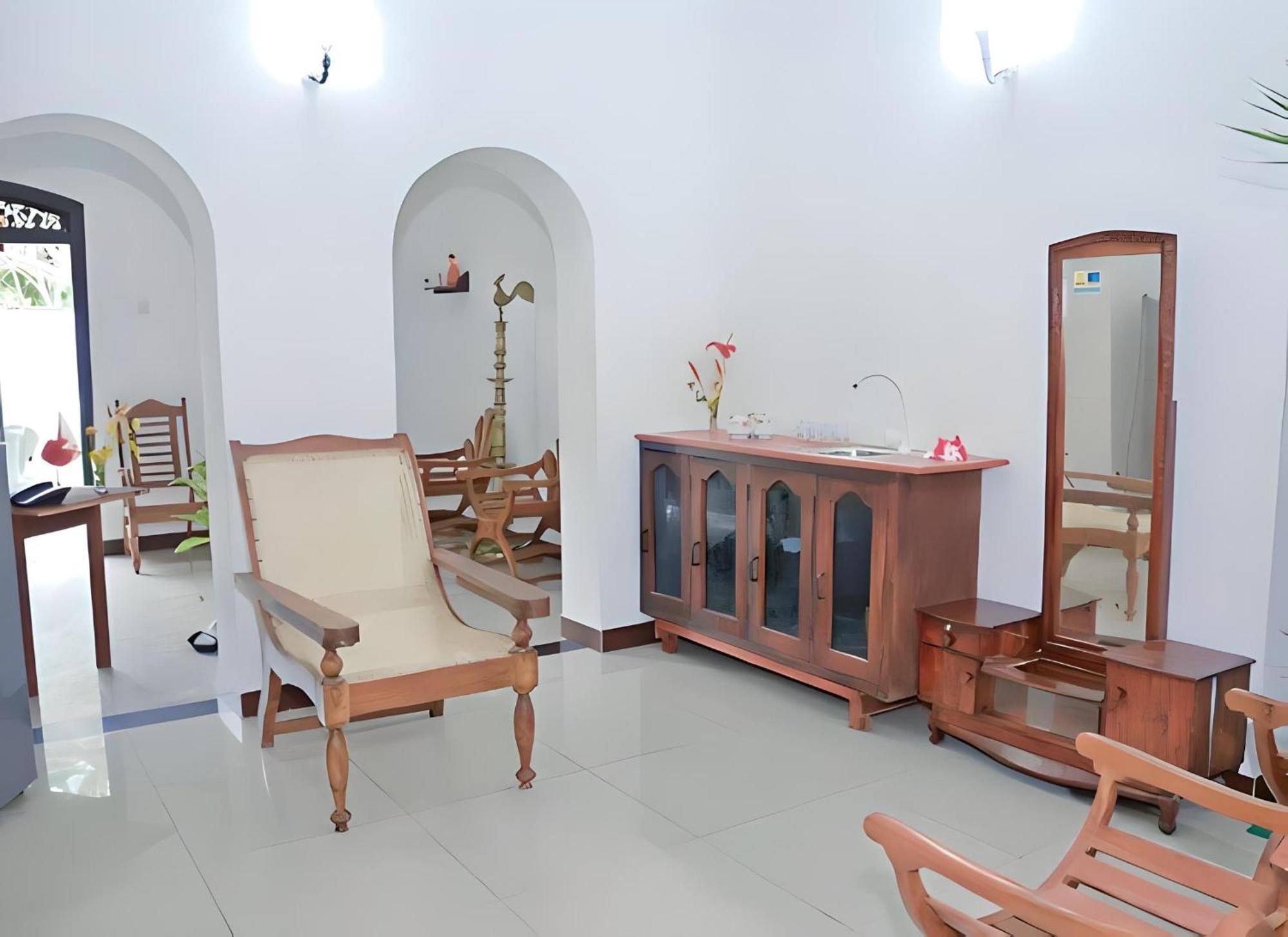 Traveller'S Hostel Hikkaduwa Luaran gambar